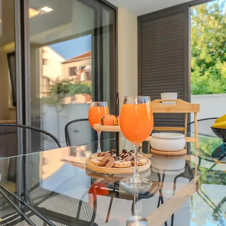 Lana- Luxury 자다르