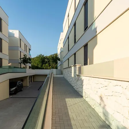 Lana- Luxury 자다르