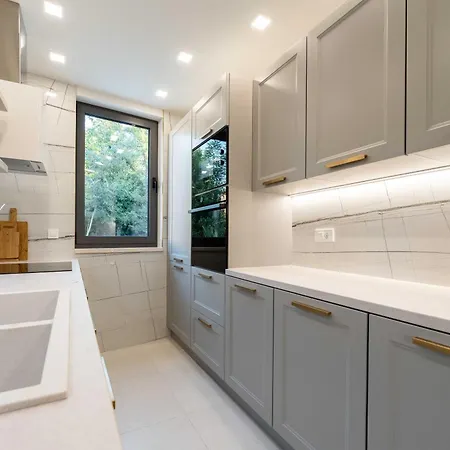 Lana- Luxury 자다르