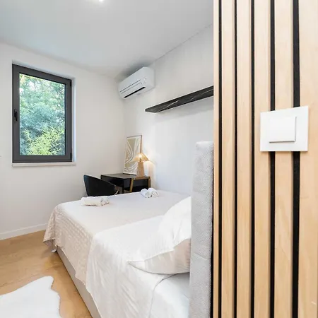 Lana- Luxury 아파트