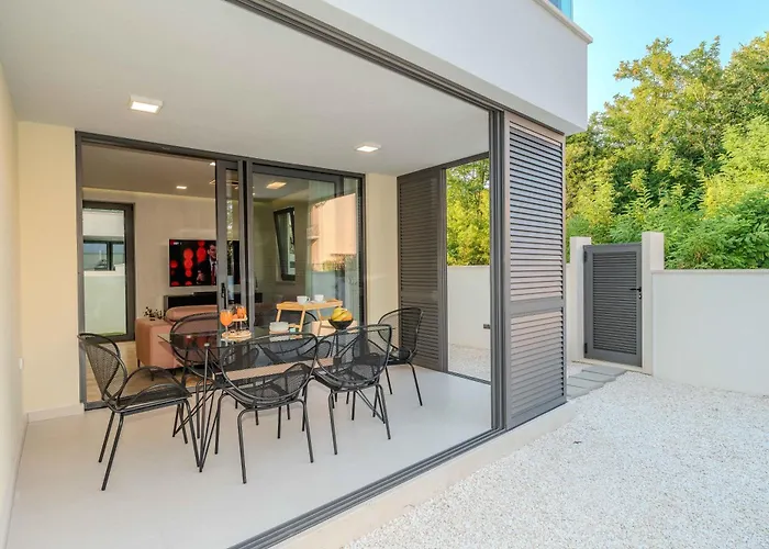 Lana- Luxury Apartman *