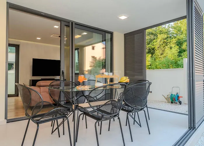 Lana- Luxury Apartman *