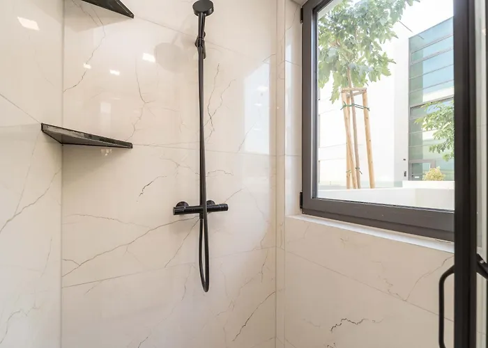 Lana- Luxury דירה זאדאר